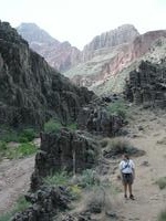 dscn1258.jpg(678038 bytes) -- NIKON-E990,  2003:04:22 12:00:03,  [2048 x 1536],  fl=N,  f= 8.2mm,  exptime=0.005 s  (1/202),  f/4.4