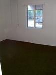 house05.jpg(27156 bytes) -- [450 x 600],  